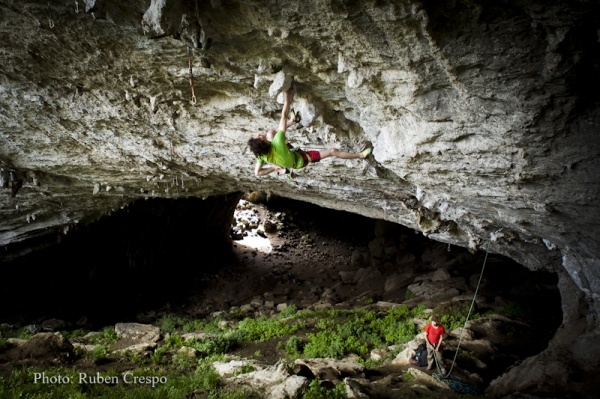 Adam Ondra  "Ira" 9a